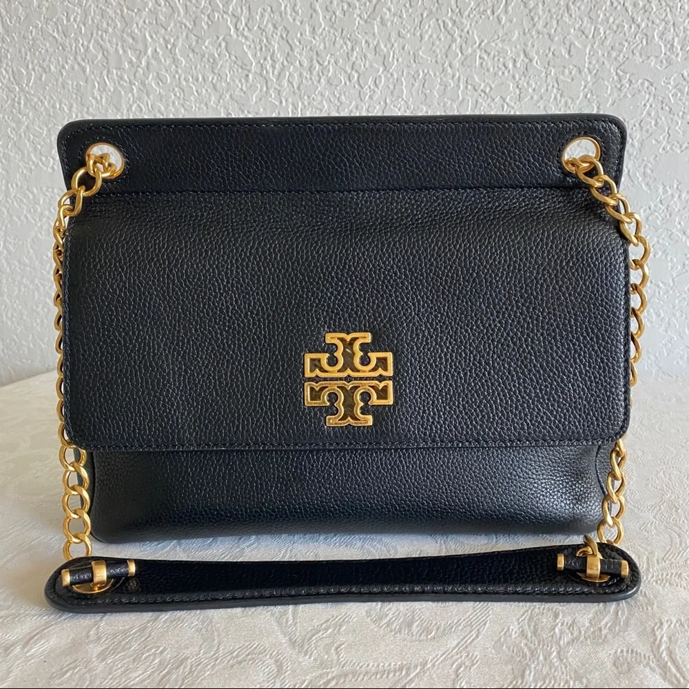 Tory burch black chain strap flap bag